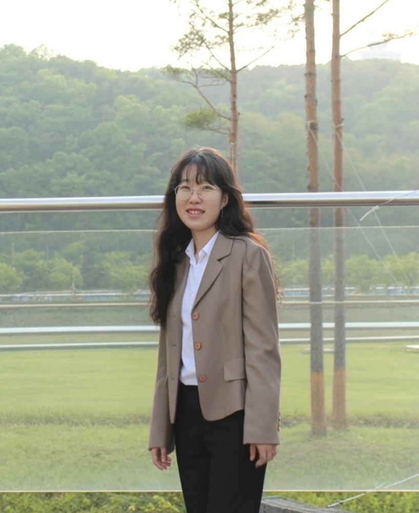 Seung-Yoo Lee